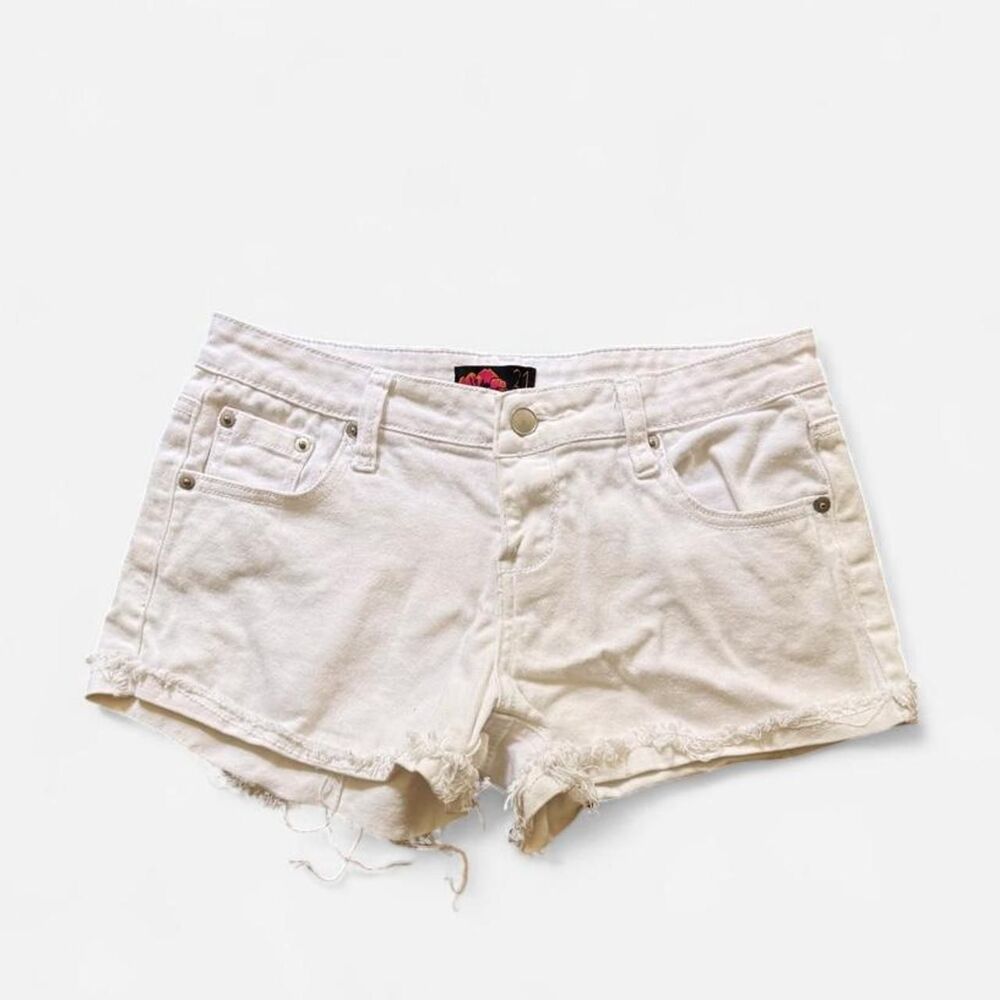 White Mini Low rise Denim Shorts by Forever 21 Indie Sleaze Summer Size 26